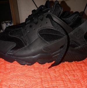 Women's Nike Huarache